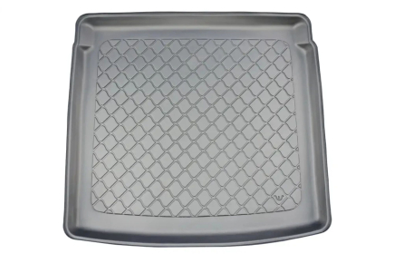 Omoda 9 2025-től Csomagtértálca műanyagból